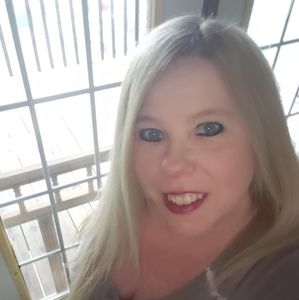 Meet your Posher, Cheryl